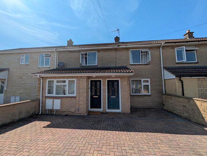 2 Bedroom Apartment To Rent In Elm Hayes, Corsham, SN13