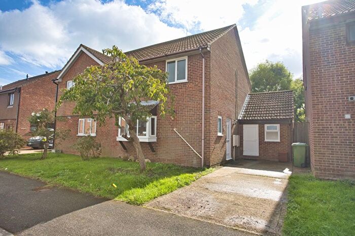 4 Bedroom Semi-Detached House For Sale In Star Lane, Folkestone, Kent, CT19