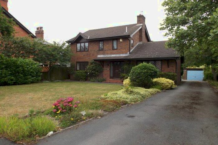 4 Bedroom Detached House To Rent In Heyhouses Lane, Lytham St. Annes, FY8