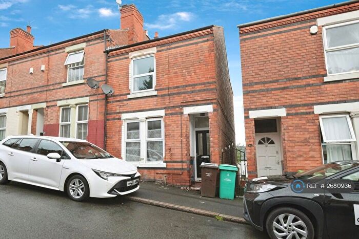2 Bedroom Terraced House To Rent In Finsbury Avenue, Nottingham, NG2