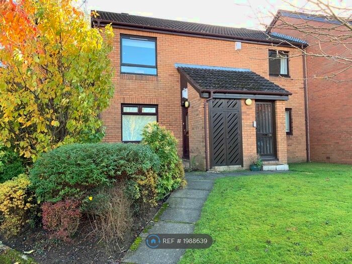 2 Bedroom Flat To Rent In Carelton Gate, Giffnock, Glasgow, G46