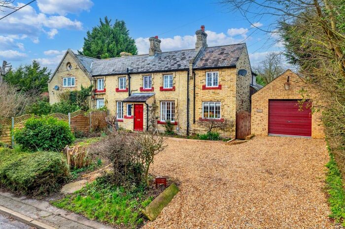 4 Bedroom Cottage To Rent In High Street, Croydon, SG8