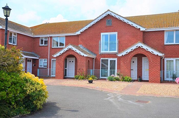 2 Bedroom Flat For Sale In Nelson Road, Brixham, TQ5