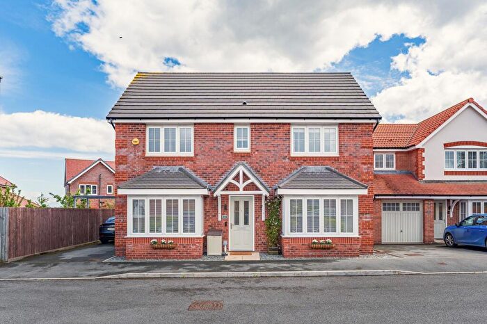 4 Bedroom Detached House For Sale In Rhodfa Logan, Rhyl, LL18