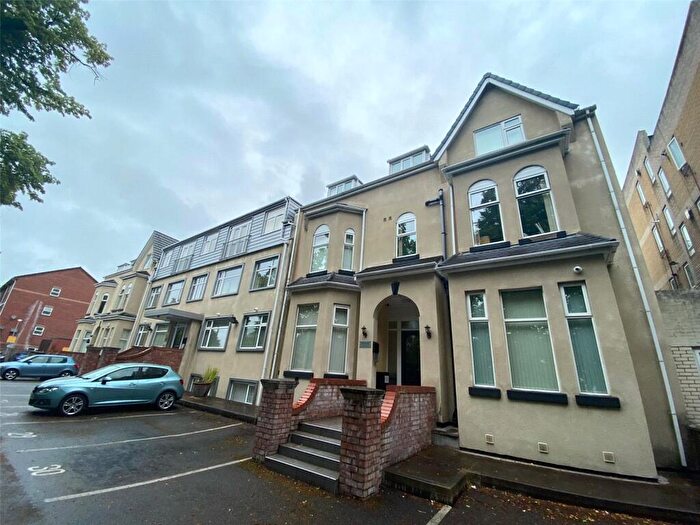 Apartment To Rent In Wilbraham Court, Fallowfield, Manchester, M14