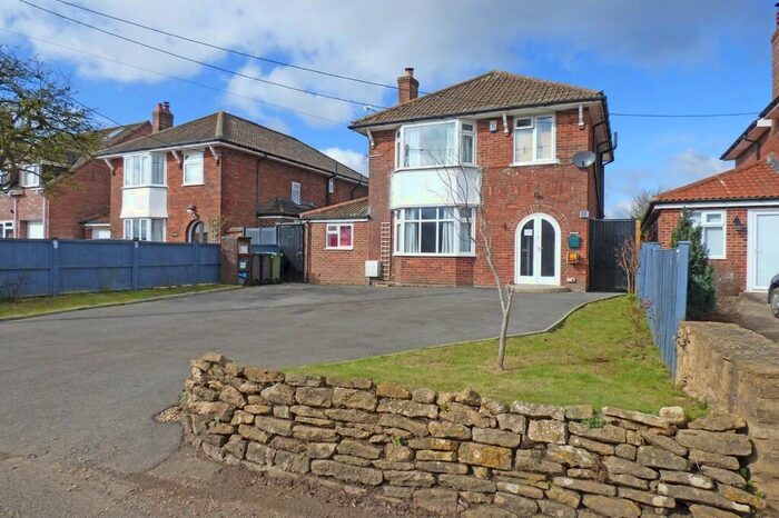 4 Bedroom Detached House For Sale In Dancing Lane, Wincanton, BA9