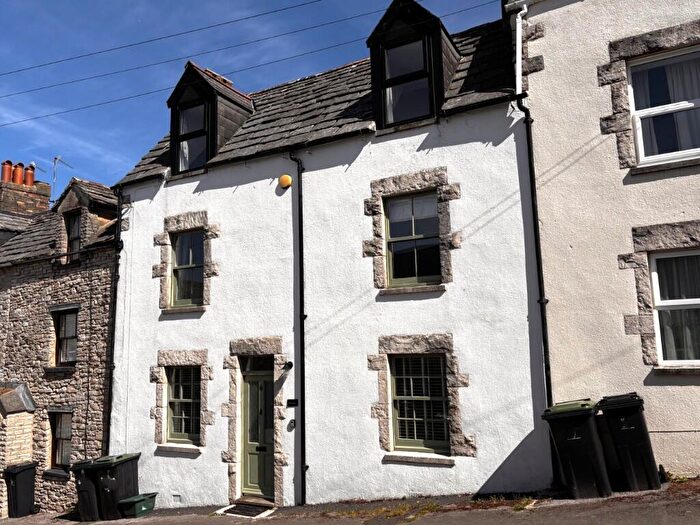 4 Bedroom Terraced House For Sale In Cowlease, Swanage, Dorset, BH19