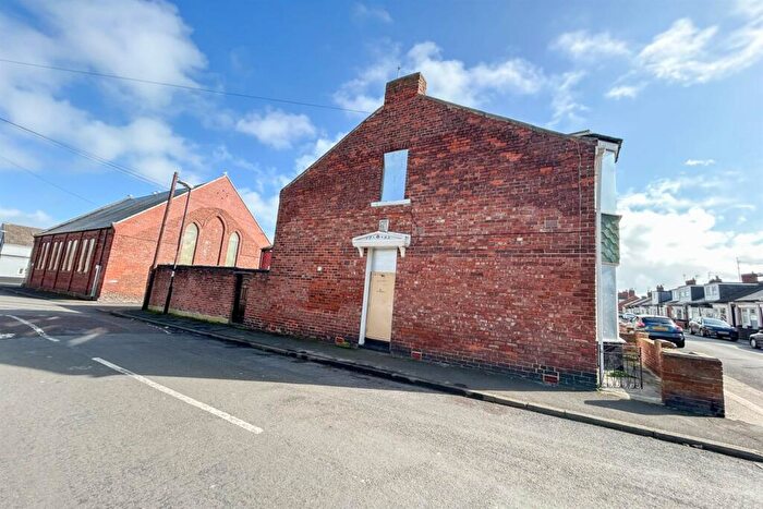 3 Bedroom Cottage For Sale In Tel El Kebir Road, Hendon, SR2