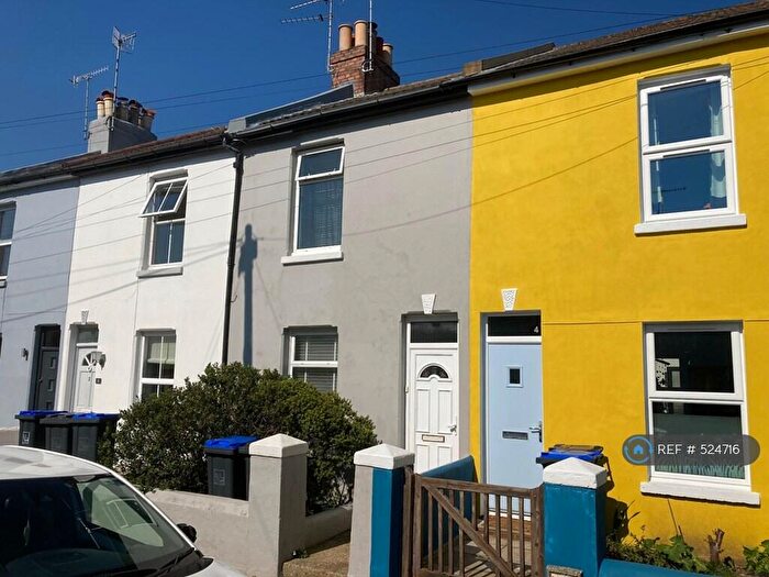2 Bedroom Terraced House To Rent In Howard St, Worthing, BN11