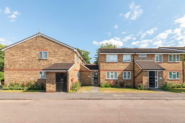 1 Bedroom Apartment To Rent In Luther King Close, Walthamstow, E17