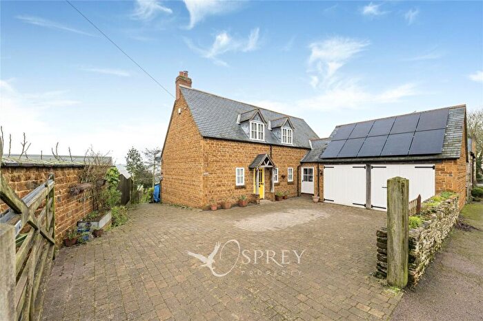 4 Bedroom Detached House For Sale In Main Street, Ridlington, Oakham, LE15