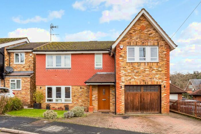 4 Bedroom Detached House To Rent In Highwoods Drive Marlow Bottom, SL7