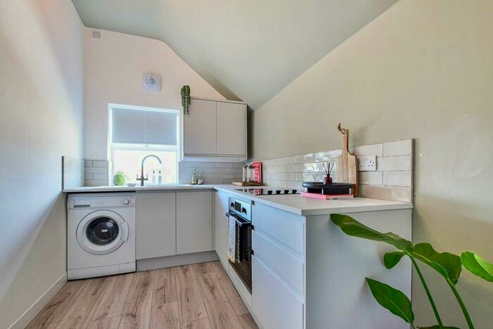 1 Bedroom Apartment To Rent In Barton Road, Stretford, Manchester, Greater Manchester, M32