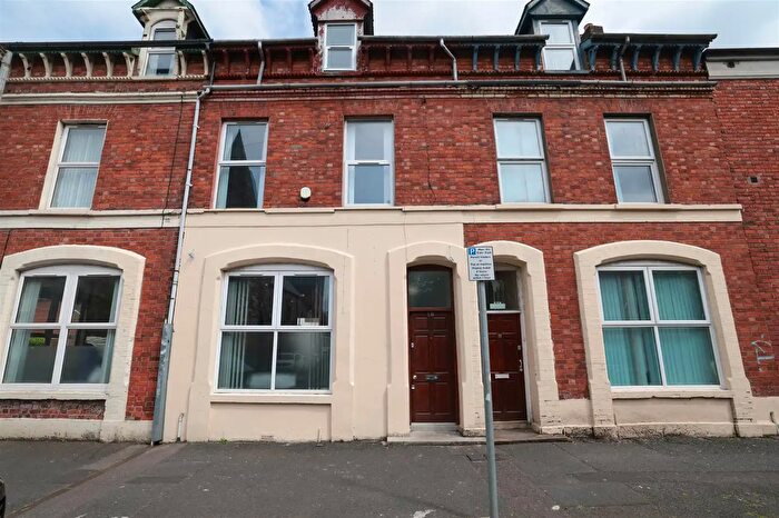 5 Bedroom Terrace House For Sale In Rugby Road, Belfast, BT7