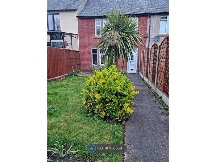 3 Bedroom Terraced House To Rent In Moor Lane, Huddersfield, HD4