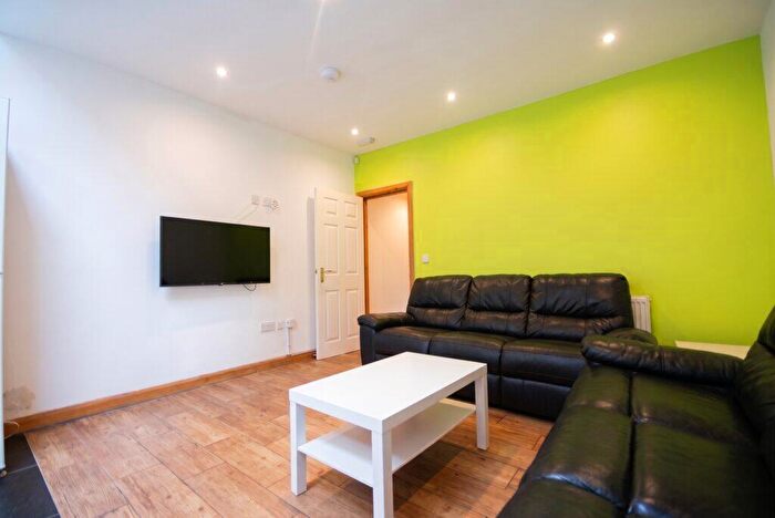 1 Bedroom Terraced House To Rent In Dartmouth Road Selly Oak, Birmingham, B29
