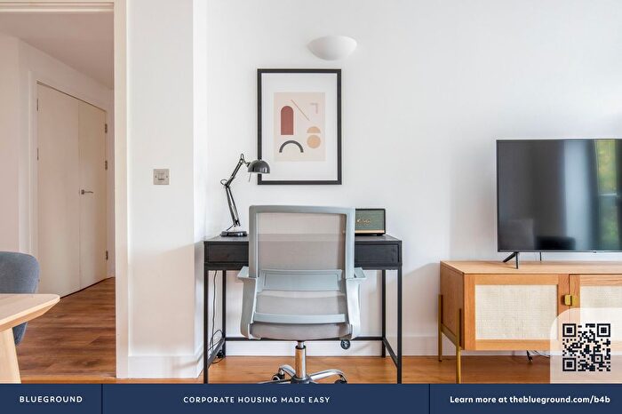 3 Bedroom Flat To Rent In King's Cross, London, N1