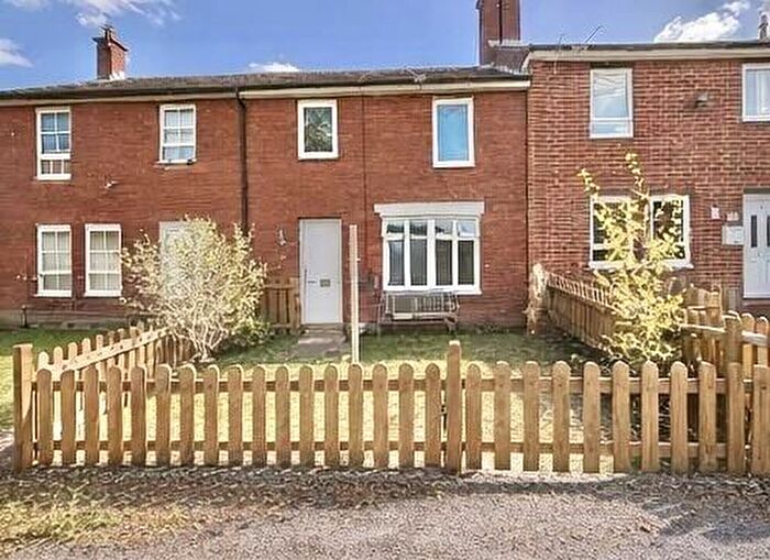 3 Bedroom Terraced House To Rent In Cayton Close, Barnsley, S71