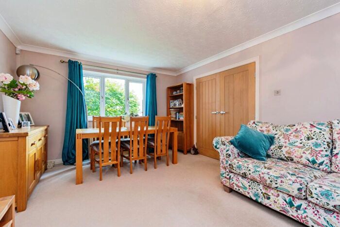 4 Bedroom Detached House For Sale In Granary Way, Sale, Greater Manchester, M33