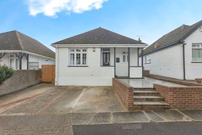 2 Bedroom Bungalow For Sale In Preston Road, Northfleet, Gravesend, DA11