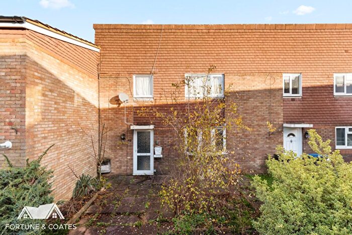 2 Bedroom Terraced House For Sale In Green Hills, Harlow, CM20