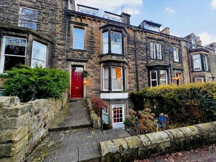 1 Bedroom Apartment To Rent In Wells Walk, Ilkley, LS29