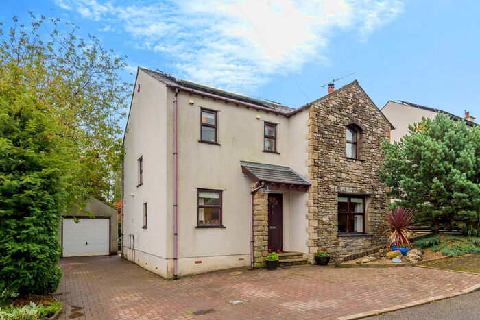 4 Bedroom Detached House To Rent In Church Bank Gardens, Burton, Carnforth, LA6