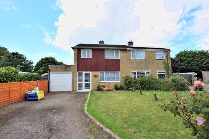3 Bedroom Semi-Detached House To Rent In Coghill, Bletchingdon, Kidlington, OX5