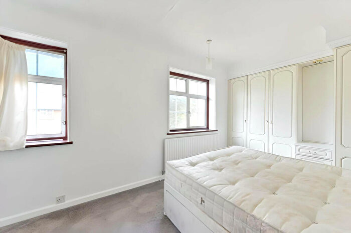 3 Bedroom Terraced House To Rent In Netley Gardens, Morden, Surrey, SM4