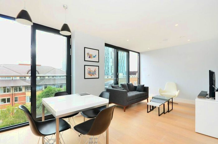 2 Bedroom Flat To Rent In Spitfire Building, King's Cross, London, N1