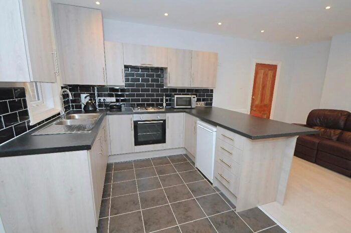 5 Bedroom Detached House To Rent In Student House On Stanfield Road, BH9