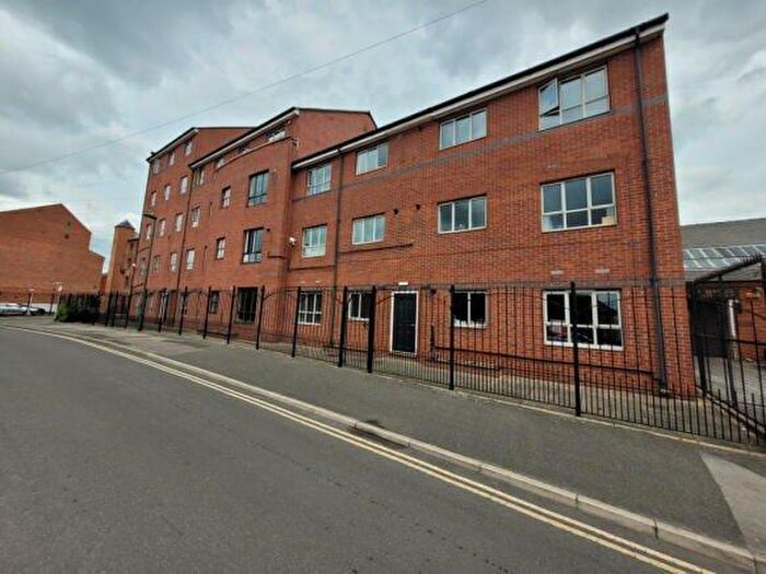 2 Bedroom Apartment For Sale In Gamble Street, Nottingham, Nottinghamshire, NG7