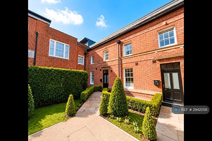 4 Bedroom Terraced House To Rent In Bloomesbury Avenue, Manchester, M20