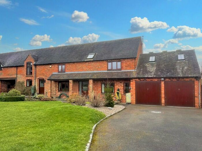 4 Bedroom Barn Conversion For Sale In Ashbourne Road, Church Broughton, Derby, DE65
