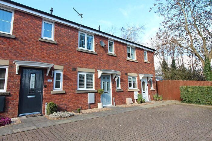 2 Bedroom Terraced House For Sale In School Way, Blackwood, NP12