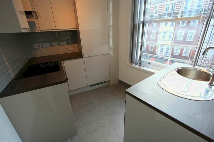 2 Bedroom Flat To Rent In Stourcliffe Street, London, W1H