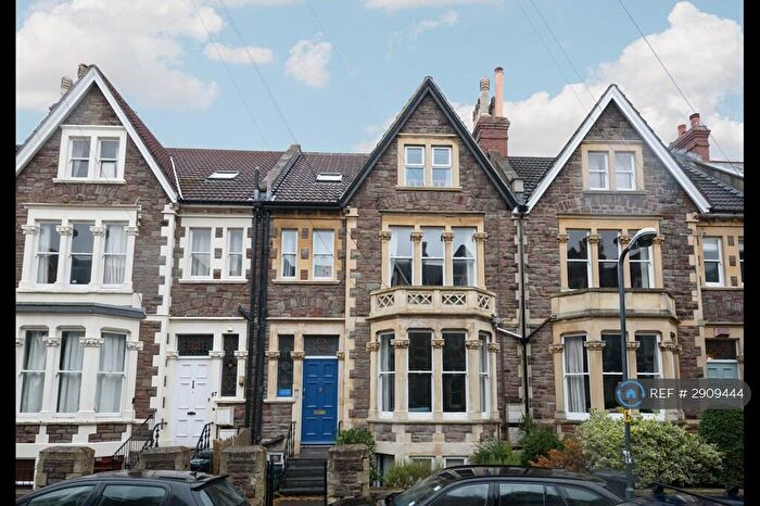 2 Bedroom Flat To Rent In Redland, Bristol, BS6