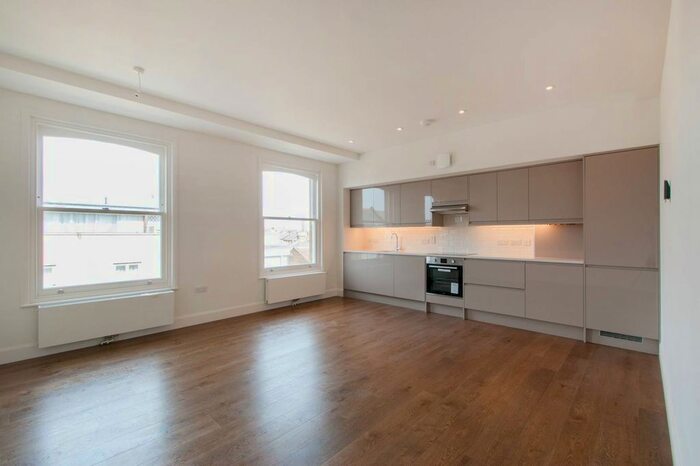 2 Bedroom Flat To Rent In Churchfield Road, Acton, London, W3