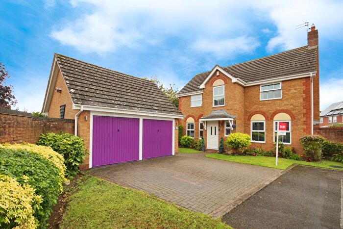 4 Bedroom Detached House For Sale In Pursey Drive, Bradley Stoke, Bristol, BS32