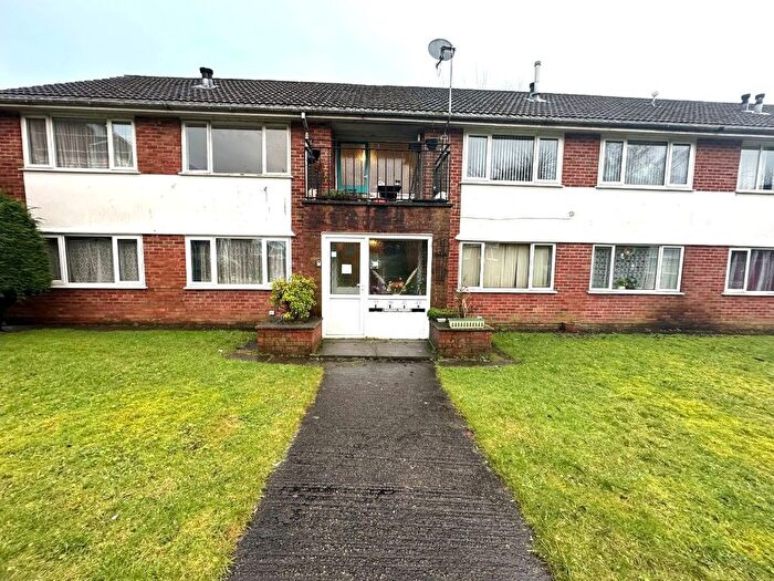 2 Bedroom Flat To Rent In Fair Hope Court, Blackburn, BB2