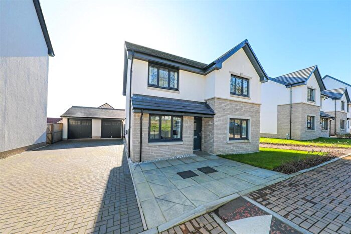 5 Bedroom Detached House For Sale In Laid Crescent, Glenrothes, KY7