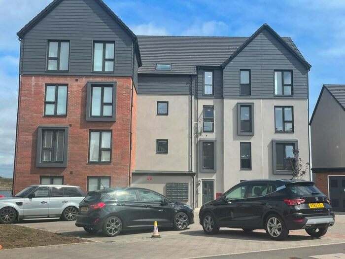 2 Bedroom Flat To Rent In Ffordd Y Dociau, CF62