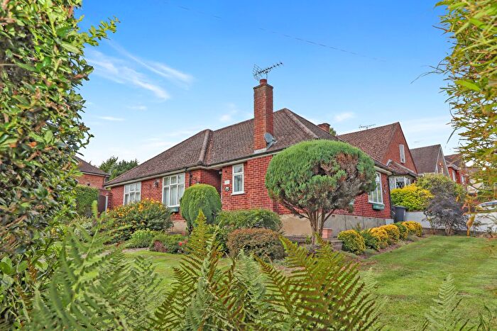3 Bedroom Bungalow For Sale In The Drive, Watford, Hertfordshire, WD17