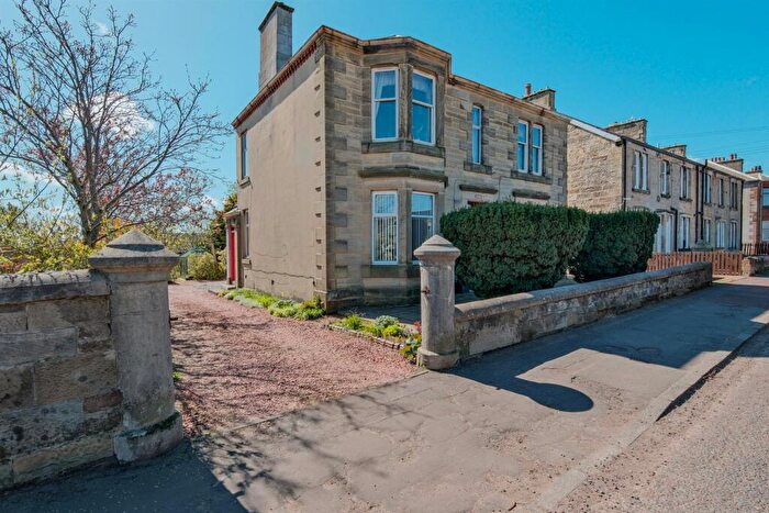 3 Bedroom Flat For Sale In Clyde Street, Carluke, ML8