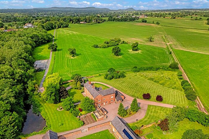 6 Bedroom Detached House For Sale In Tarporley Georgian Farmhouse With Acres And Cottages, CW6