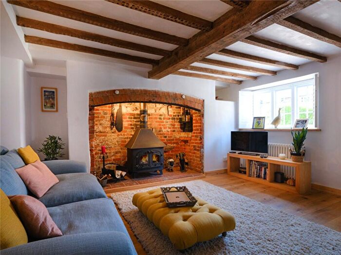 3 Bedroom Detached House For Sale In Longstreet, Enford, SN9