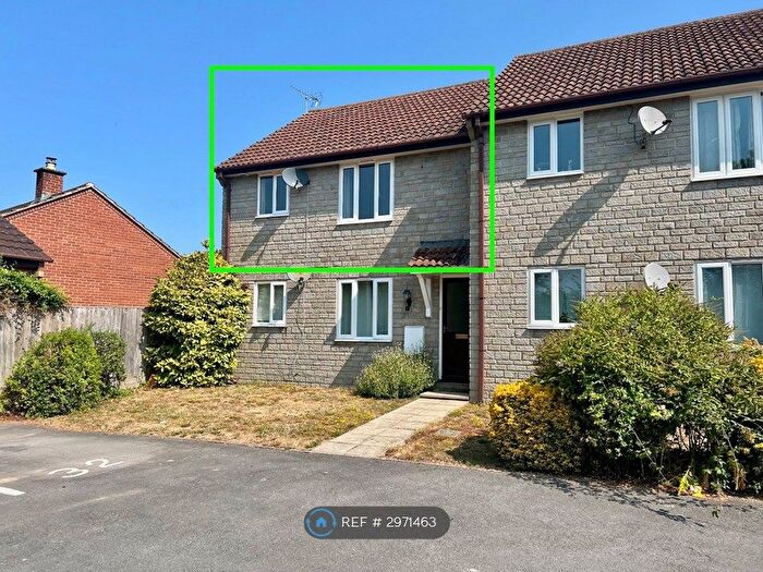 1 Bedroom Flat To Rent In Curry Rivel, Langport, TA10