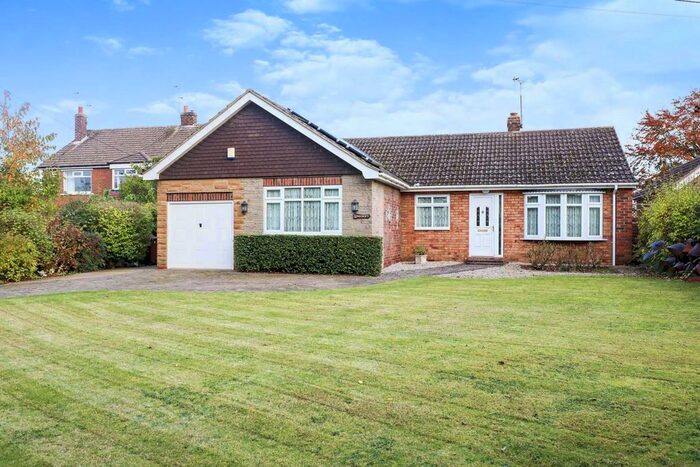 4 Bedroom Detached Bungalow For Sale In Walcot Road, Alkborough, Scunthorpe DN15
