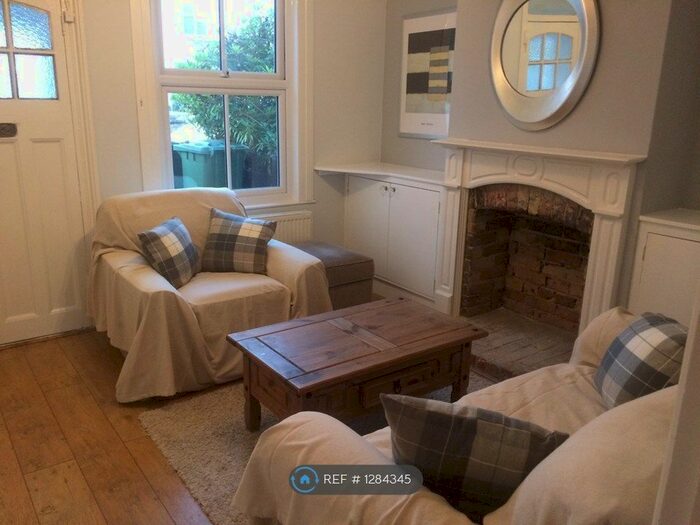 2 Bedroom Terraced House To Rent In Bremer Road, Staines-Upon-Thames TW18