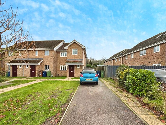 3 Bedroom End Terrace House For Sale In The Croft, Christchurch, PE14